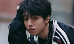 王俊凯对象爆料视频,神秘女友首次亮相，甜蜜互动引网友热议